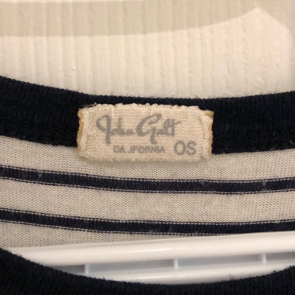 Brandy Melville Alien Shirt - Picture 3 of 3